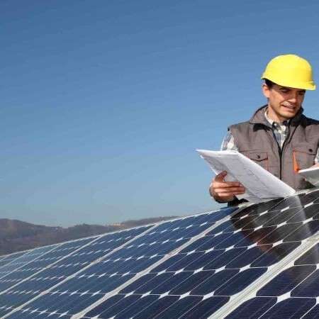 Instalación placas solaras para naves industriales